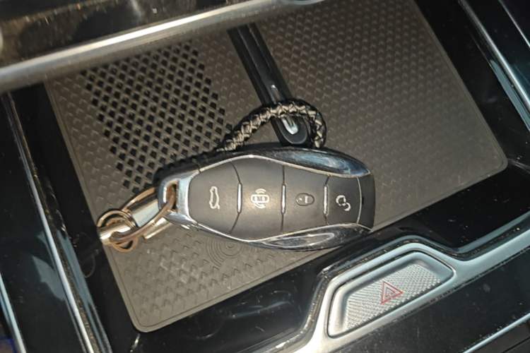 Used Hongqi HS5 2023 2.0T Qixiang Pro Edition Vehicle Key