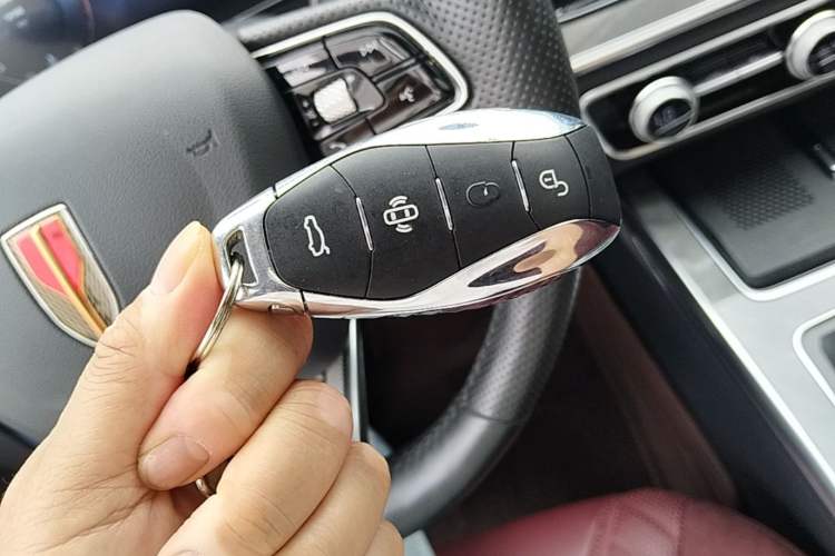 Used Hongqi HS5 2023 2.0T Four-Wheel Drive Flagship Pro Edition Vehicle Key