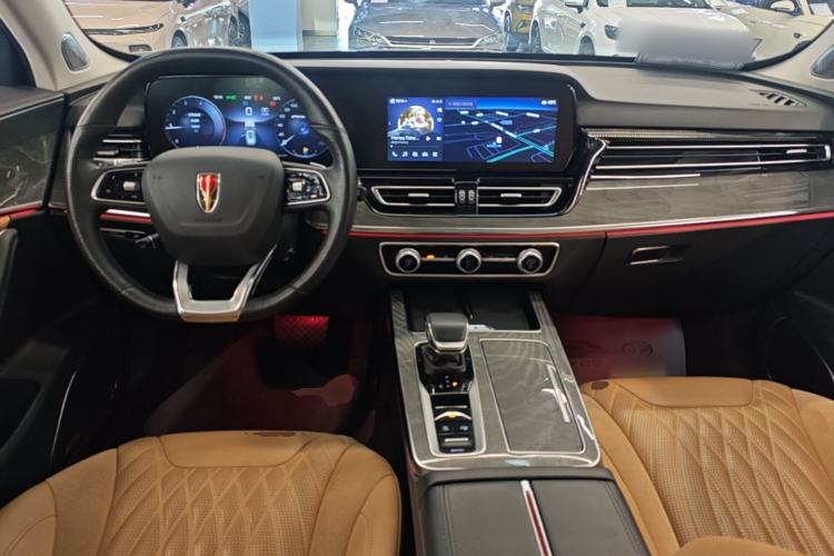 Used Hongqi HS5 2023 2.0T Four-Wheel Drive Flagship Pro Edition Center Console