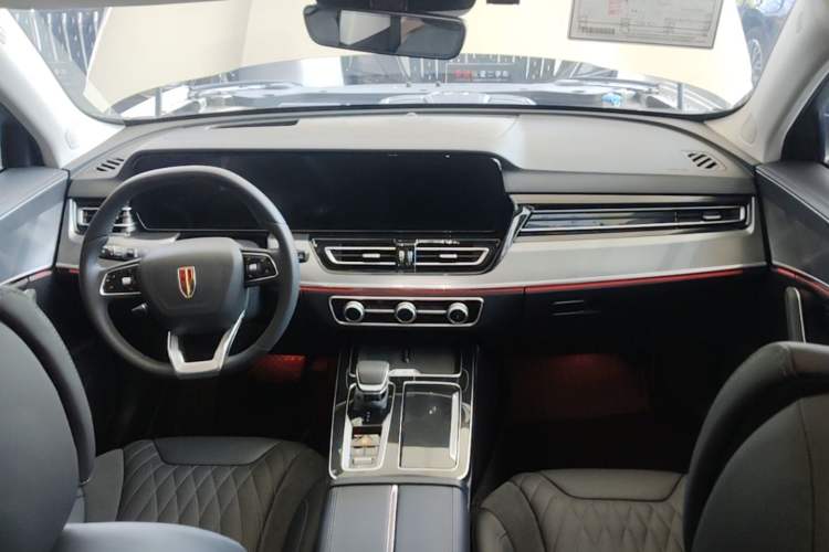 Used Hongqi HS5 2023 2.0T Qixiang Pro Edition Center Console