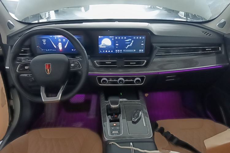 Used Hongqi HS5 2023 2.0T Four-Wheel Drive Flagship Pro Edition Center Console