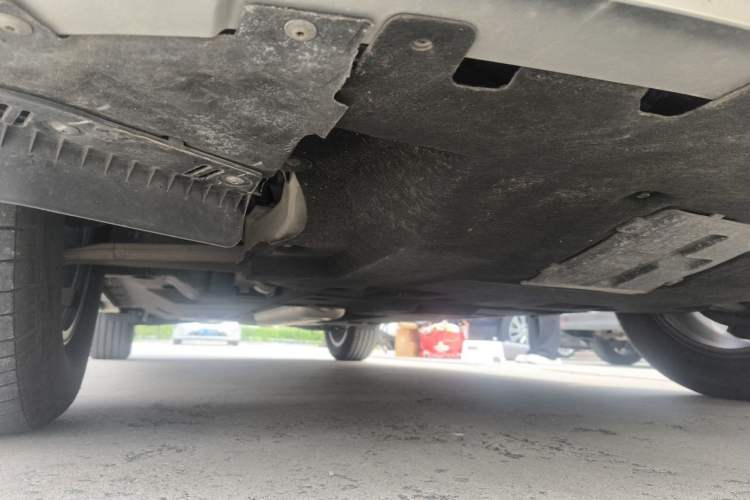 Used Hongqi HS5 2023 2.0T Qixiang Pro Edition Chassis Front Right