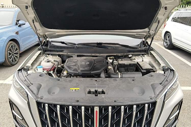 Used Hongqi HS5 2023 2.0T Four-Wheel Drive Flagship Pro Edition Engine Bay