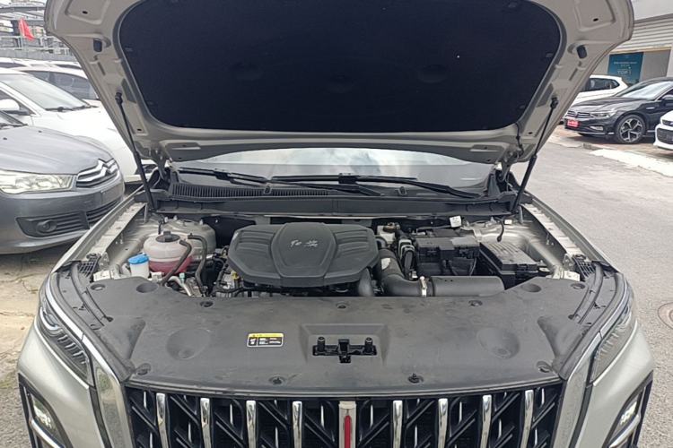 Used Hongqi HS5 2023 2.0T Four-Wheel Drive Flagship Pro Edition Engine Bay