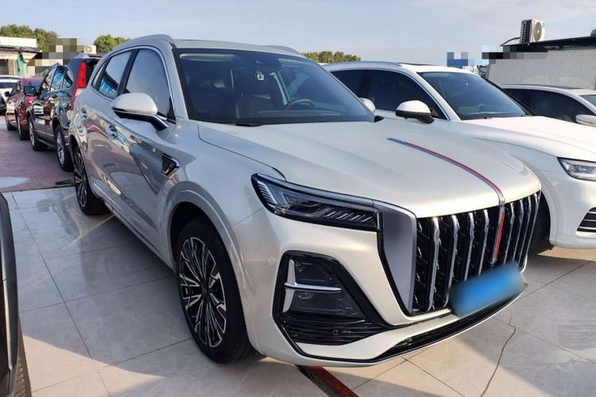 Used Hongqi HS5 2023 2.0T Four-Wheel Drive Flagship Pro Edition Exterior 1