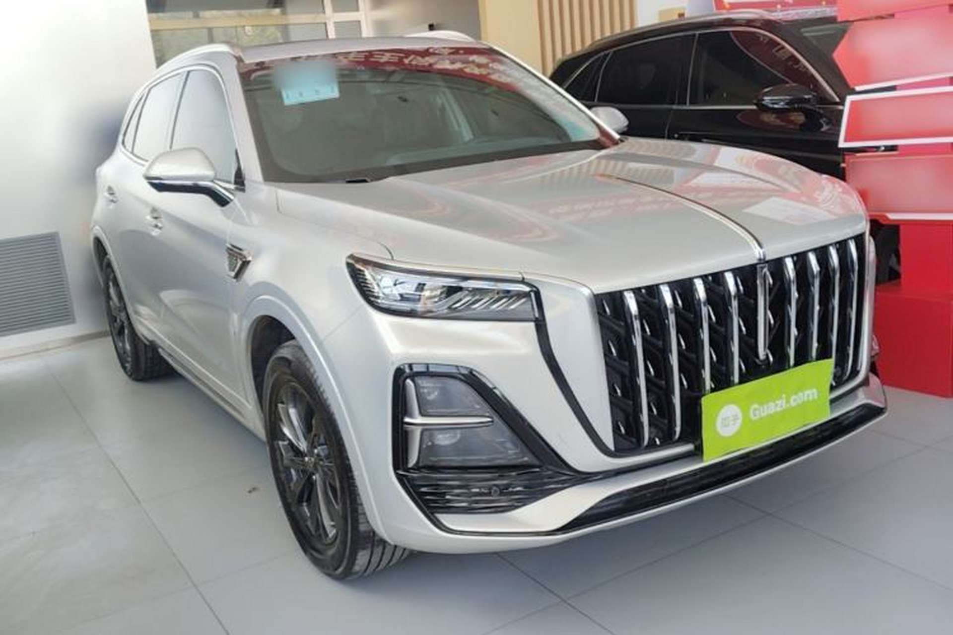 Used Hongqi HS5 2023 2.0T Qixiang Pro Edition Front Right 45 Deg
