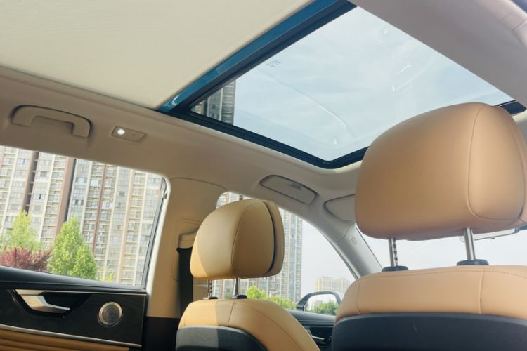 Used Hongqi HS5 2023 2.0T Four-Wheel Drive Flagship Pro Edition Headliner