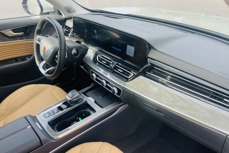 Used Hongqi HS5 2023 2.0T Four-Wheel Drive Flagship Pro Edition Interior 5