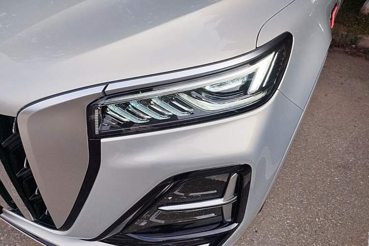 Used Hongqi HS5 2023 2.0T Qixiang Pro Edition Left Front Headlight