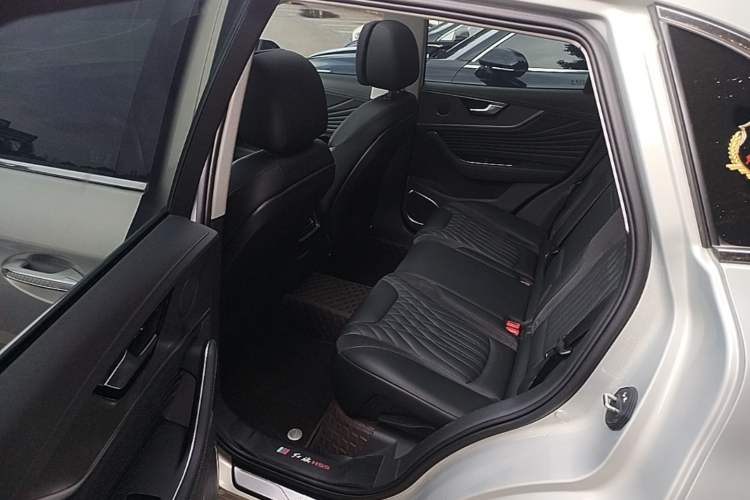 Used Hongqi HS5 2023 2.0T Qixiang Pro Edition Left Rear Seat