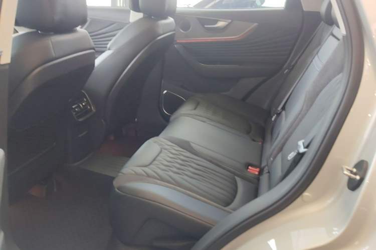 Used Hongqi HS5 2023 2.0T Qixiang Pro Edition Left Rear Seat