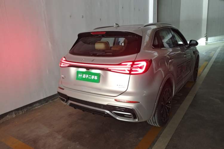Used Hongqi HS5 2023 2.0T Four-Wheel Drive Flagship Pro Edition Rear Right 45 Deg