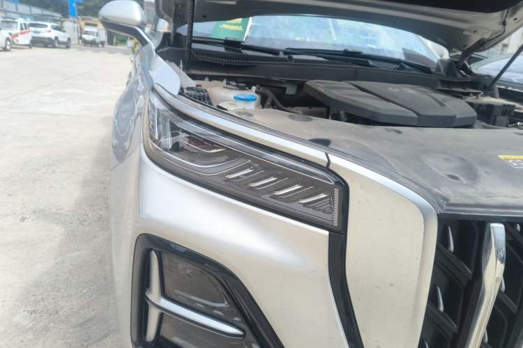 Used Hongqi HS5 2023 2.0T Qixiang Pro Edition Right Front Headlight