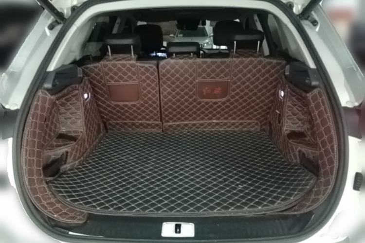 Used Hongqi HS5 2023 2.0T Qixiang Pro Edition Trunk