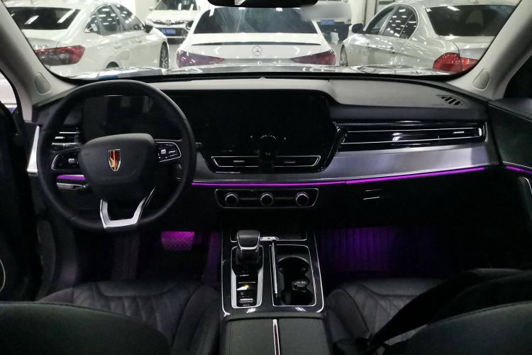 Used Hongqi HS5 2023 2.0T Qixiang Pro Edition Center Console