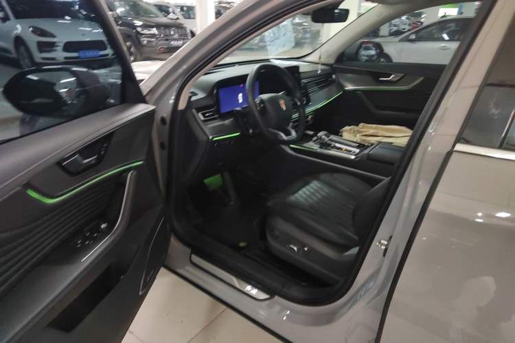 Used Hongqi HS5 2023 2.0T Qixiang Pro Edition Driver Seat