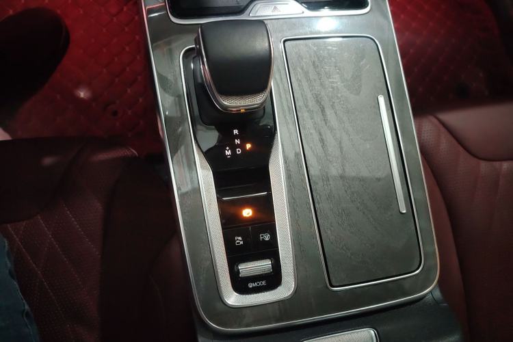 Used Hongqi HS5 2023 2.0T Four-Wheel Drive Flagship Pro Edition Gear Lever