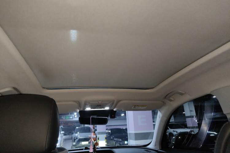 Used Hongqi HS5 2023 2.0T Qixiang Pro Edition Headliner