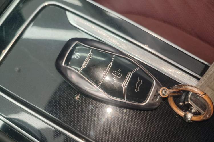 Used Hongqi HS5 2023 2.0T Qixiang Pro Edition Interior 1