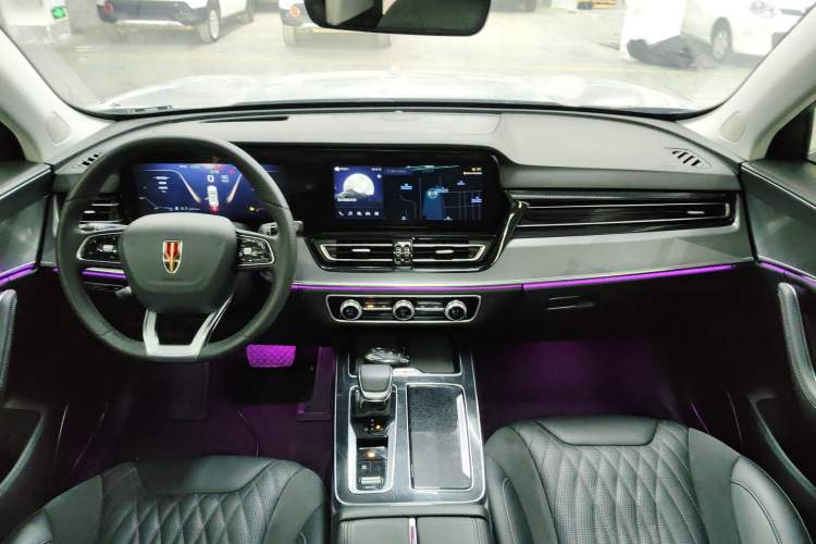 Used Hongqi HS5 2023 2.0T Qixiang Pro Edition Interior 2