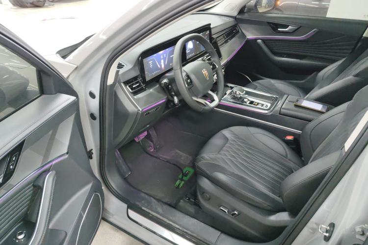Used Hongqi HS5 2023 2.0T Qixiang Pro Edition Interior 3
