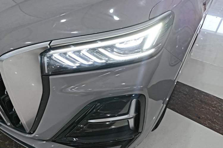 Used Hongqi HS5 2023 2.0T Qixiang Pro Edition Left Front Headlight