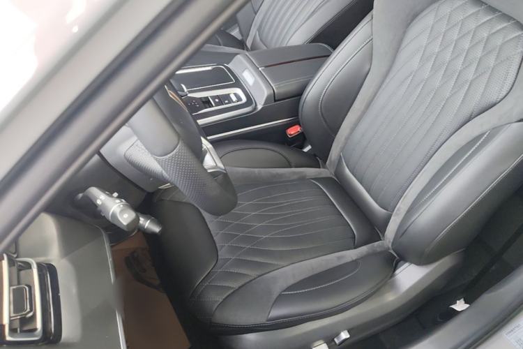 Used Hongqi HS5 2023 2.0T Qixiang Pro Edition Left Front Seat