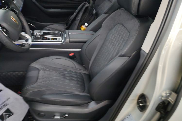 Used Hongqi HS5 2023 2.0T Four-Wheel Drive Flagship Pro Edition Left Front Seat