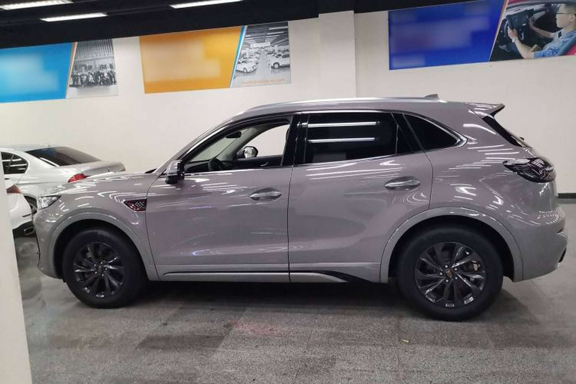 Used Hongqi HS5 2023 2.0T Qixiang Pro Edition Left Side