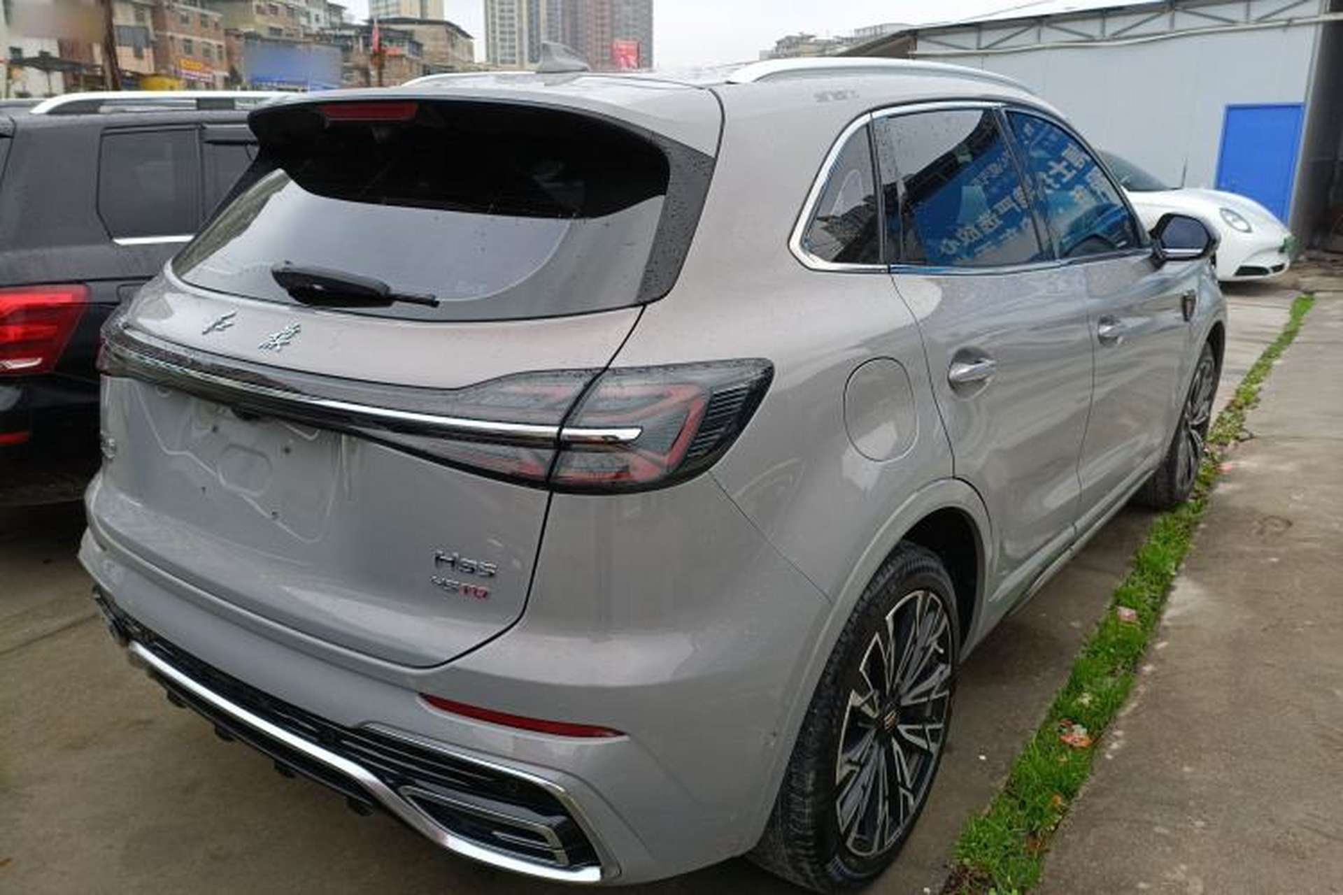 Used Hongqi HS5 2023 2.0T Four-Wheel Drive Flagship Pro Edition Rear Right 45 Deg