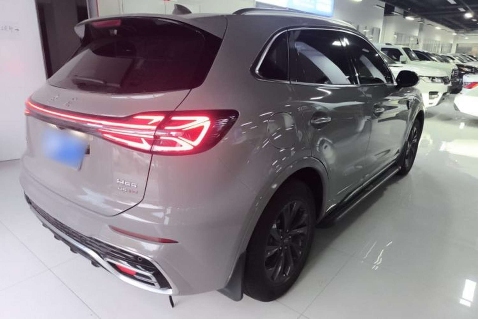 Used Hongqi HS5 2023 2.0T Qixiang Pro Edition Rear Right 45 Deg