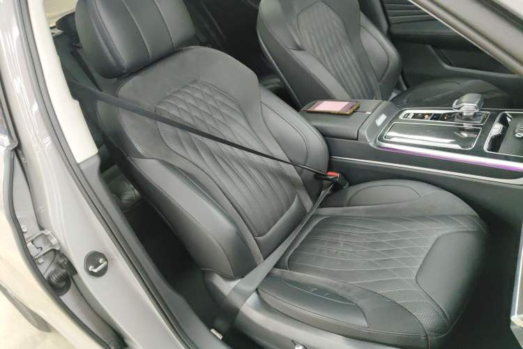 Used Hongqi HS5 2023 2.0T Qixiang Pro Edition Right Front Seat