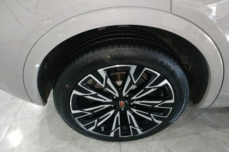 Used Hongqi HS5 2023 2.0T Flagship Pro Edition Right Rear Wheel Hub
