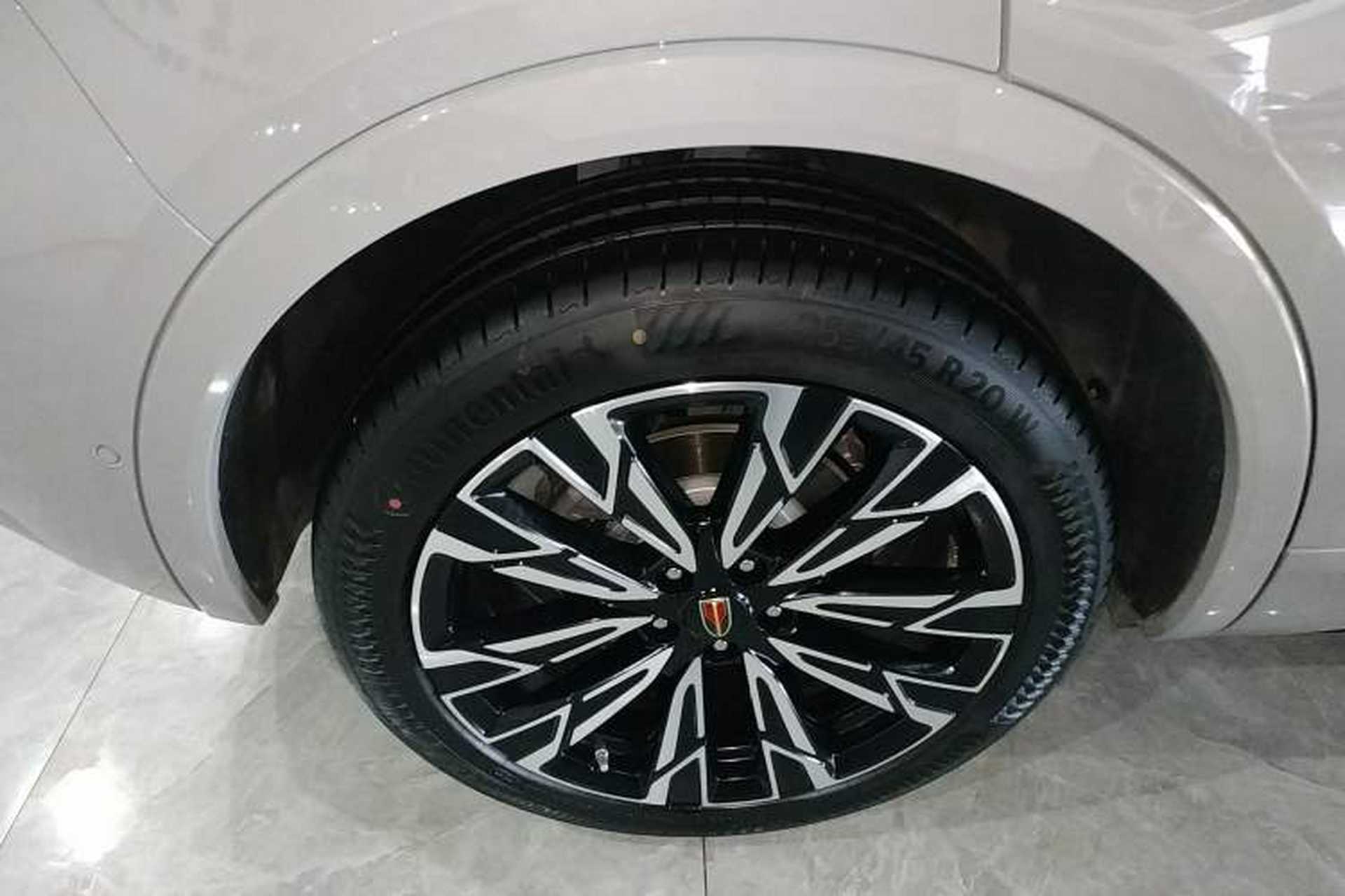 Used Hongqi HS5 2023 2.0T Flagship Pro Edition Right Rear Wheel Hub