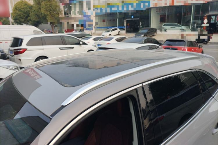 Used Hongqi HS5 2023 2.0T Qixiang Pro Edition Roof
