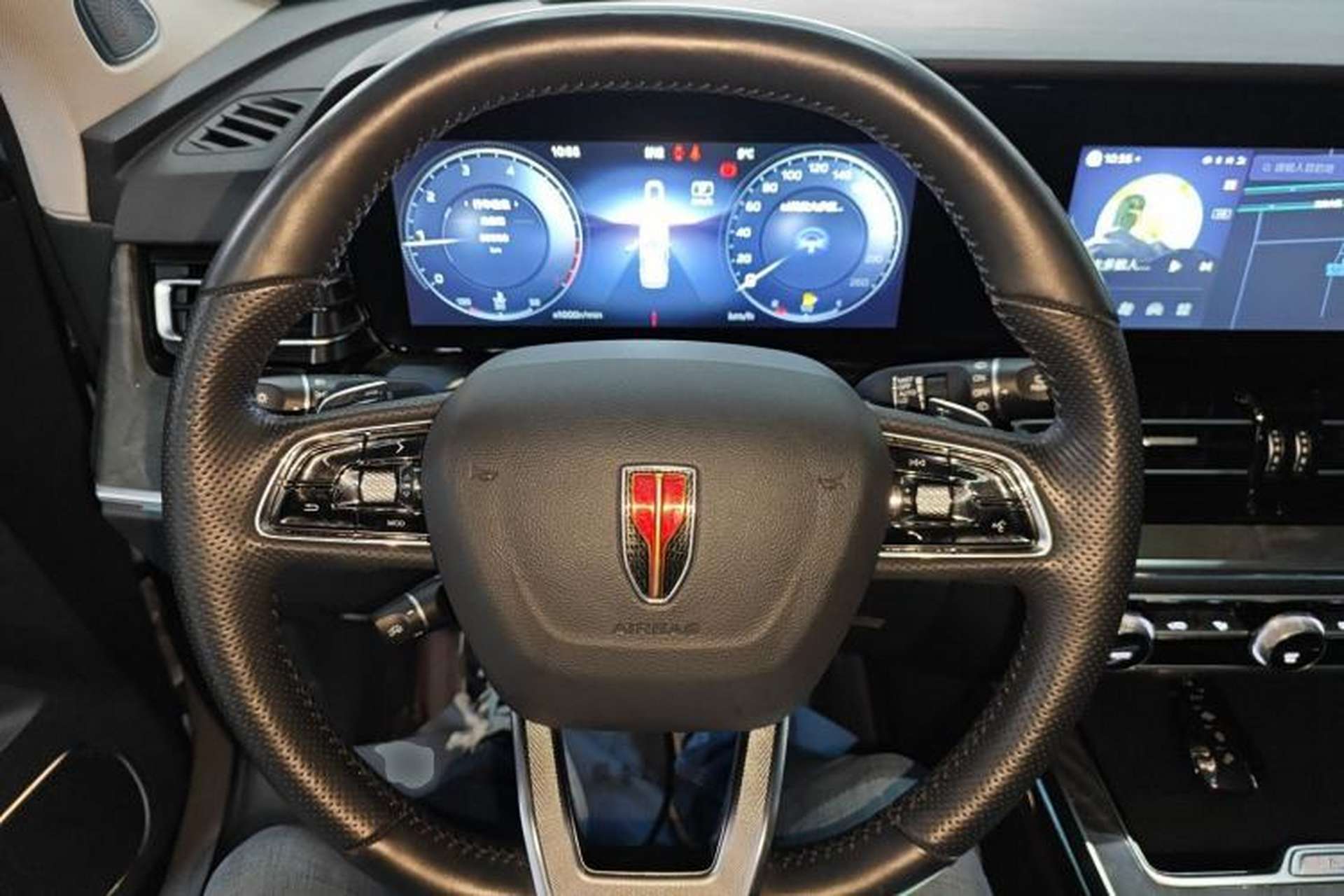 Used Hongqi HS5 2023 2.0T Four-Wheel Drive Flagship Pro Edition Steering Wheel