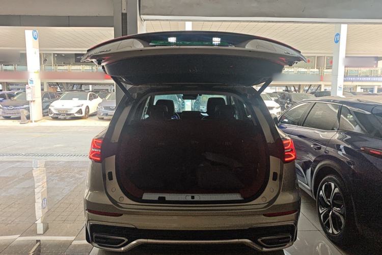 Used Hongqi HS5 2023 2.0T Qixiang Pro Edition Trunk
