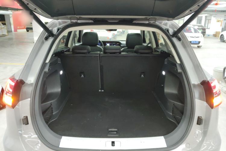 Used Hongqi HS5 2023 2.0T Qixiang Pro Edition Trunk