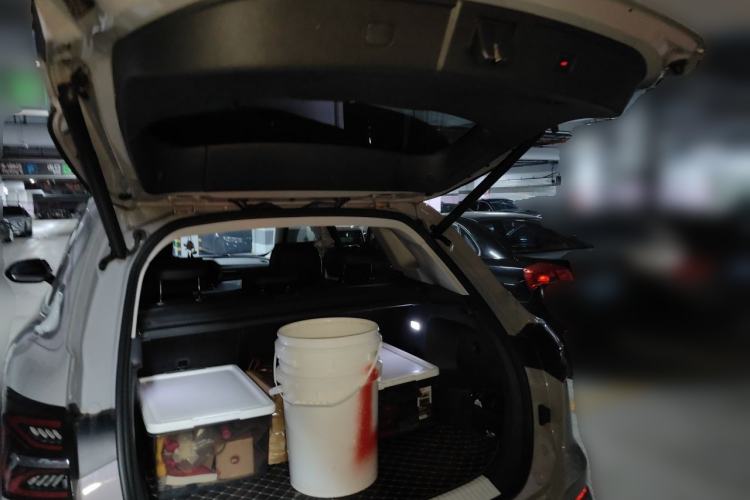 Used Hongqi HS5 2023 2.0T Qixiang Pro Edition Trunk