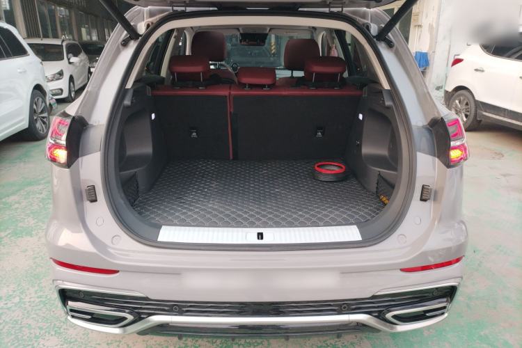 Used Hongqi HS5 2023 2.0T Qixiang Pro Edition Trunk