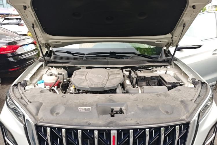 Used Hongqi HS5 2023 2.0T Four-Wheel Drive Flagship Pro Edition Engine Bay