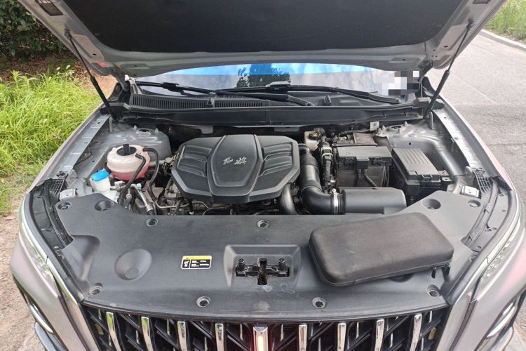 Used Hongqi HS5 2023 2.0T Qixiang Pro Edition Engine Bay