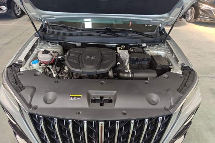 Used Hongqi HS5 2023 2.0T Qixiang Pro Edition Engine Bay