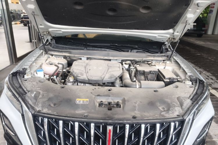Used Hongqi HS5 2023 2.0T Four-Wheel Drive Flagship Pro Edition Engine Bay
