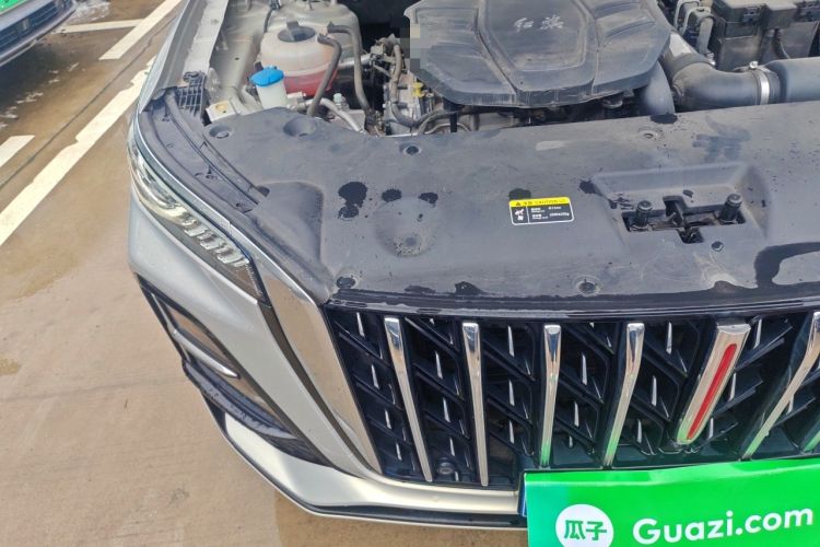 Used Hongqi HS5 2023 2.0T Four-Wheel Drive Flagship Pro Edition Engine Bay Right