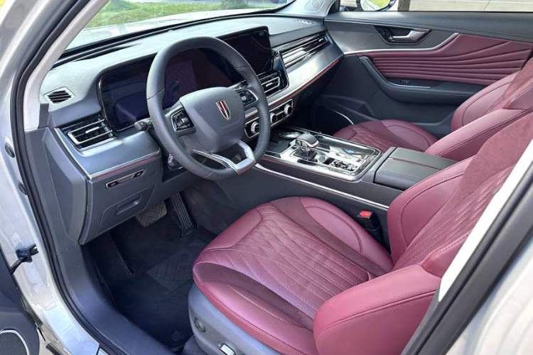 Used Hongqi HS5 2023 2.0T Qixiang Pro Edition Interior 2
