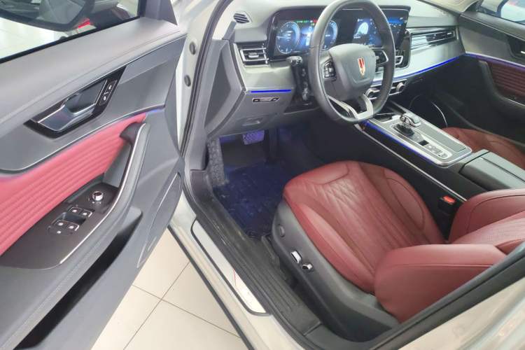 Used Hongqi HS5 2023 2.0T Qixiang Pro Edition Interior 3