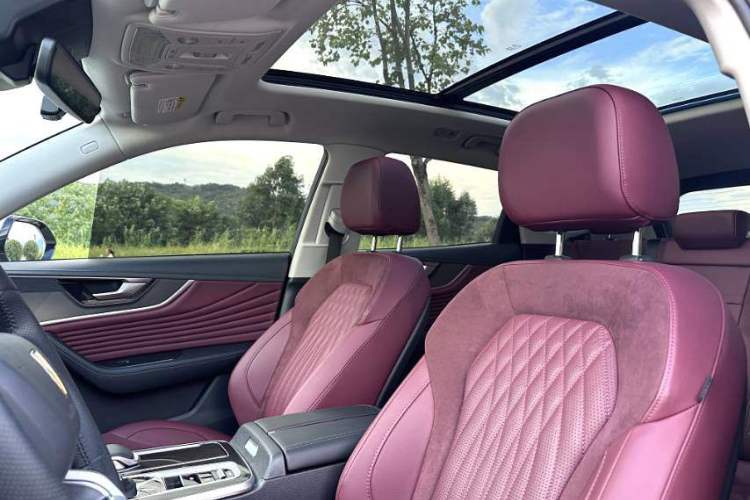 Used Hongqi HS5 2023 2.0T Qixiang Pro Edition Interior 5