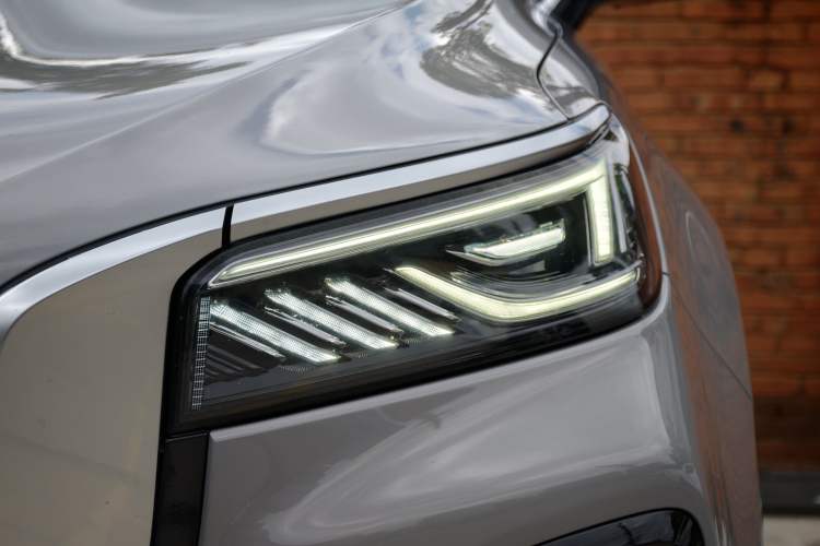 Used Hongqi HS5 2023 2.0T Qixiang Pro Edition Left Front Headlight
