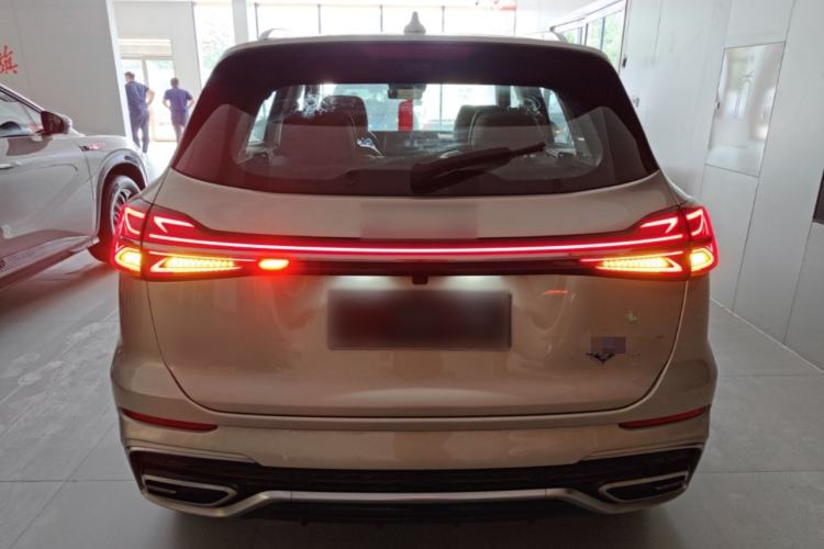 Used Hongqi HS5 2023 2.0T Four-Wheel Drive Flagship Pro Edition Rear
